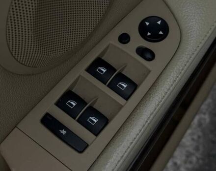 Білий БМВ 3 Серія, об'ємом двигуна 3 л та пробігом 221 тис. км за 9000 $, фото 26 на Automoto.ua