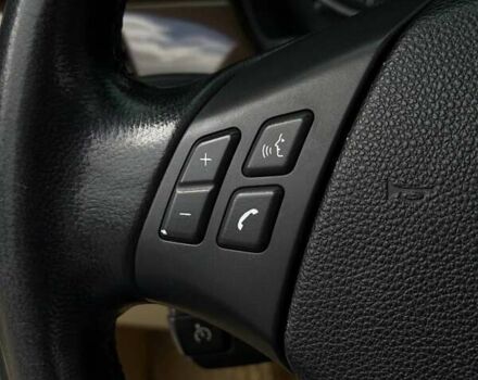 Білий БМВ 3 Серія, об'ємом двигуна 3 л та пробігом 221 тис. км за 9000 $, фото 19 на Automoto.ua