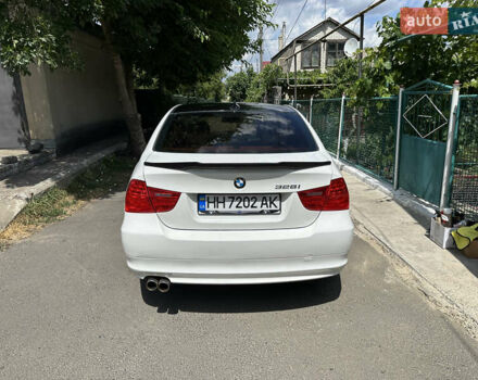 Белый БМВ 3 Серия, объемом двигателя 3 л и пробегом 232 тыс. км за 9700 $, фото 7 на Automoto.ua