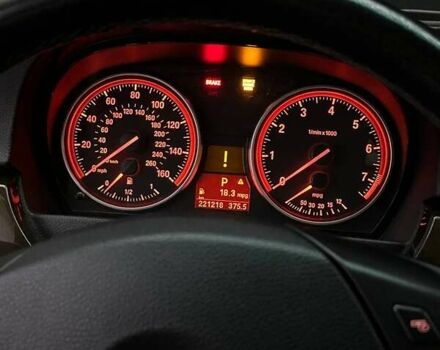 Білий БМВ 3 Серія, об'ємом двигуна 3 л та пробігом 221 тис. км за 9000 $, фото 7 на Automoto.ua