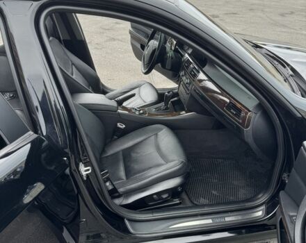 Белый БМВ 3 Серия, объемом двигателя 3 л и пробегом 218 тыс. км за 9500 $, фото 17 на Automoto.ua