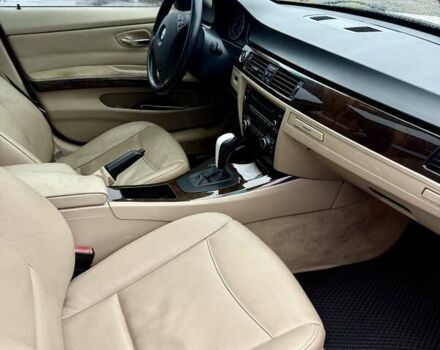 Білий БМВ 3 Серія, об'ємом двигуна 3 л та пробігом 294 тис. км за 8600 $, фото 16 на Automoto.ua