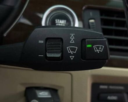 Білий БМВ 3 Серія, об'ємом двигуна 3 л та пробігом 221 тис. км за 9000 $, фото 21 на Automoto.ua