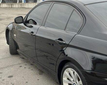 Белый БМВ 3 Серия, объемом двигателя 3 л и пробегом 218 тыс. км за 9500 $, фото 3 на Automoto.ua