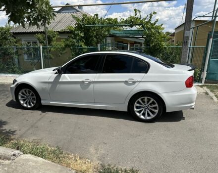 Белый БМВ 3 Серия, объемом двигателя 3 л и пробегом 232 тыс. км за 9700 $, фото 3 на Automoto.ua