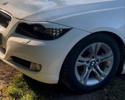 Белый БМВ 3 Серия, объемом двигателя 2 л и пробегом 2 тыс. км за 8781 $, фото 9 на Automoto.ua
