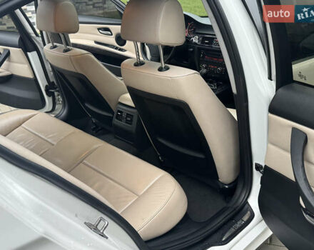 Белый БМВ 3 Серия, объемом двигателя 3 л и пробегом 276 тыс. км за 9450 $, фото 10 на Automoto.ua