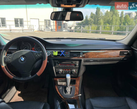 Белый БМВ 3 Серия, объемом двигателя 3 л и пробегом 237 тыс. км за 9999 $, фото 23 на Automoto.ua