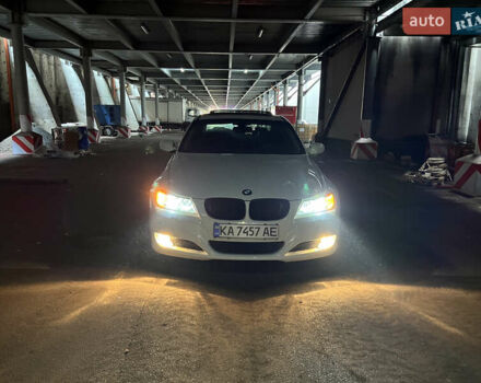 Белый БМВ 3 Серия, объемом двигателя 3 л и пробегом 237 тыс. км за 9999 $, фото 32 на Automoto.ua