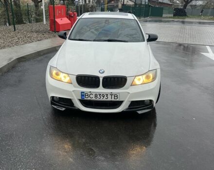 Белый БМВ 3 Серия, объемом двигателя 3 л и пробегом 215 тыс. км за 9500 $, фото 15 на Automoto.ua