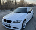 Белый БМВ 3 Серия, объемом двигателя 2.98 л и пробегом 163 тыс. км за 10999 $, фото 1 на Automoto.ua