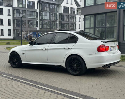 Белый БМВ 3 Серия, объемом двигателя 3 л и пробегом 276 тыс. км за 9450 $, фото 12 на Automoto.ua