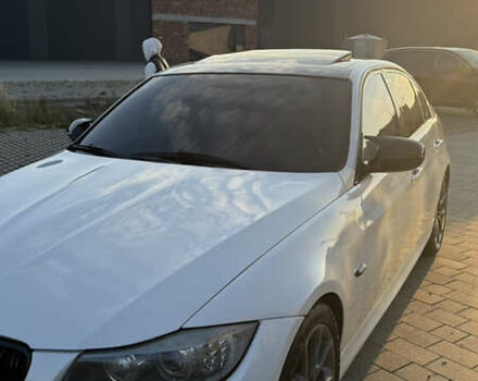 Белый БМВ 3 Серия, объемом двигателя 2 л и пробегом 225 тыс. км за 12000 $, фото 1 на Automoto.ua