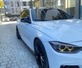 Білий БМВ 3 Серія, об'ємом двигуна 2 л та пробігом 250 тис. км за 10500 $, фото 1 на Automoto.ua