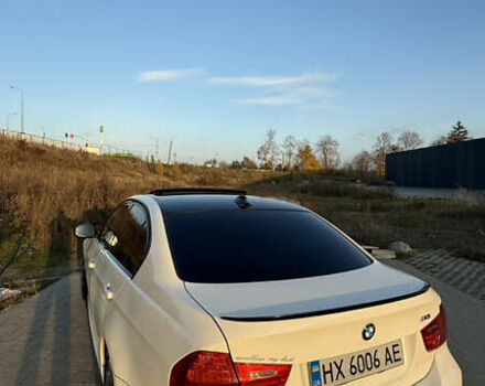 Белый БМВ 3 Серия, объемом двигателя 2 л и пробегом 225 тыс. км за 12000 $, фото 3 на Automoto.ua