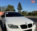 Белый БМВ 3 Серия, объемом двигателя 3 л и пробегом 240 тыс. км за 9000 $, фото 1 на Automoto.ua