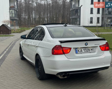 Белый БМВ 3 Серия, объемом двигателя 3 л и пробегом 276 тыс. км за 9450 $, фото 13 на Automoto.ua