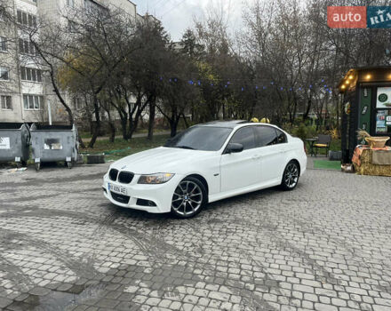 Білий БМВ 3 Серія, об'ємом двигуна 2 л та пробігом 229 тис. км за 11800 $, фото 7 на Automoto.ua