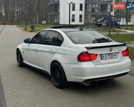 Белый БМВ 3 Серия, объемом двигателя 3 л и пробегом 276 тыс. км за 9450 $, фото 2 на Automoto.ua