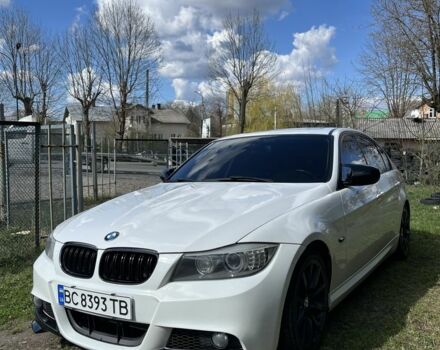 Белый БМВ 3 Серия, объемом двигателя 3 л и пробегом 215 тыс. км за 9500 $, фото 2 на Automoto.ua