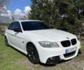 Белый БМВ 3 Серия, объемом двигателя 3 л и пробегом 215 тыс. км за 9500 $, фото 5 на Automoto.ua