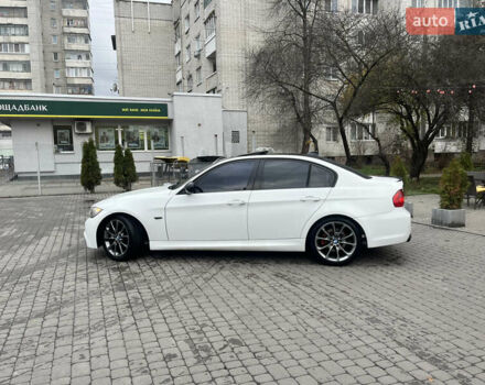 Білий БМВ 3 Серія, об'ємом двигуна 2 л та пробігом 229 тис. км за 11800 $, фото 6 на Automoto.ua