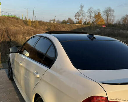 Белый БМВ 3 Серия, объемом двигателя 2 л и пробегом 225 тыс. км за 12000 $, фото 7 на Automoto.ua