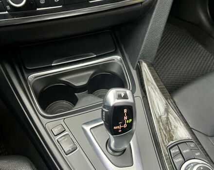 Білий БМВ 3 Серія, об'ємом двигуна 2 л та пробігом 152 тис. км за 13900 $, фото 18 на Automoto.ua