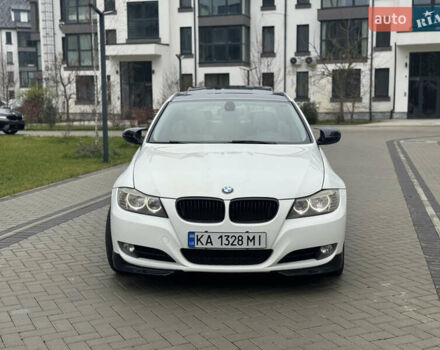 Белый БМВ 3 Серия, объемом двигателя 3 л и пробегом 276 тыс. км за 9450 $, фото 1 на Automoto.ua