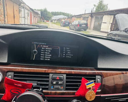 Белый БМВ 3 Серия, объемом двигателя 3 л и пробегом 235 тыс. км за 10800 $, фото 9 на Automoto.ua