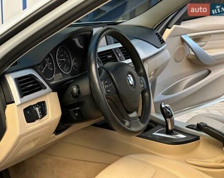Білий БМВ 3 Серія, об'ємом двигуна 2 л та пробігом 108 тис. км за 11999 $, фото 35 на Automoto.ua