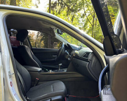 Білий БМВ 3 Серія, об'ємом двигуна 2 л та пробігом 306 тис. км за 11500 $, фото 14 на Automoto.ua