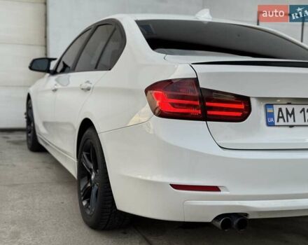 Белый БМВ 3 Серия, объемом двигателя 2 л и пробегом 157 тыс. км за 11900 $, фото 25 на Automoto.ua