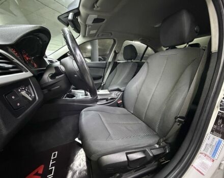 БМВ 3 Серия 2012 в Одессе на Automoto.ua Белый БМВ 3 Серия, объемом двигателя 2 л и пробегом 420 тыс. км за 10900 $, фото 16 на Automoto.ua