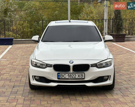 Белый БМВ 3 Серия, объемом двигателя 2 л и пробегом 204 тыс. км за 9850 $, фото 1 на Automoto.ua