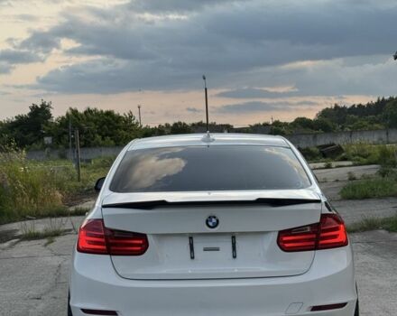 Белый БМВ 3 Серия, объемом двигателя 2 л и пробегом 240 тыс. км за 10999 $, фото 8 на Automoto.ua