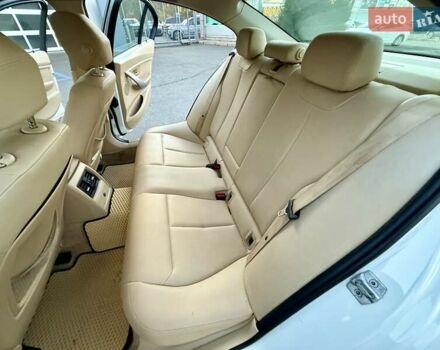 БМВ 3 Серия 2012 в Одессе на Automoto.ua Белый БМВ 3 Серия, объемом двигателя 2 л и пробегом 246 тыс. км за 10800 $, фото 53 на Automoto.ua