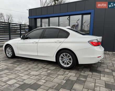 Белый БМВ 3 Серия, объемом двигателя 2 л и пробегом 25 тыс. км за 17000 $, фото 8 на Automoto.ua