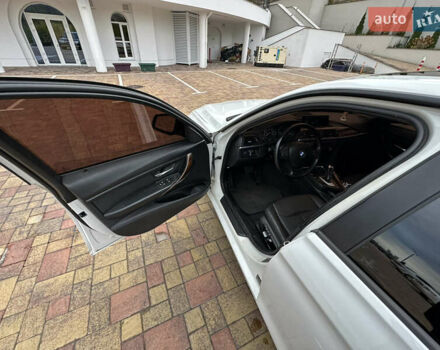 Белый БМВ 3 Серия, объемом двигателя 2 л и пробегом 204 тыс. км за 9850 $, фото 11 на Automoto.ua