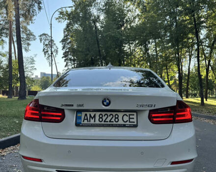 Белый БМВ 3 Серия, объемом двигателя 2 л и пробегом 186 тыс. км за 14900 $, фото 6 на Automoto.ua