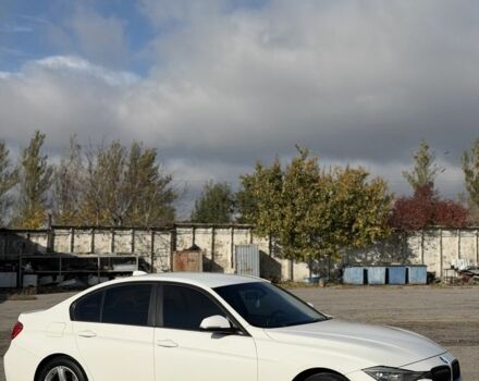 БМВ 3 Серия 2012 в Славянске на Automoto.ua Белый БМВ 3 Серия, объемом двигателя 2 л и пробегом 207 тыс. км за 13900 $, фото 7 на Automoto.ua