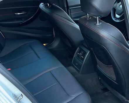 Белый БМВ 3 Серия, объемом двигателя 2 л и пробегом 299 тыс. км за 10999 $, фото 6 на Automoto.ua