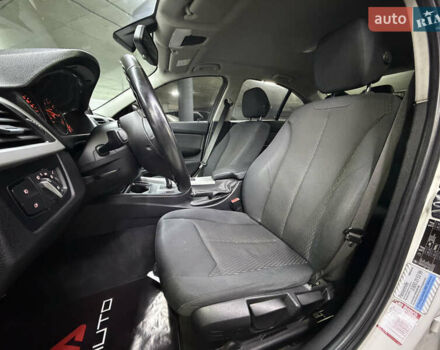 БМВ 3 Серія 2012 у Одесі на Automoto.ua Білий БМВ 3 Серія, об'ємом двигуна 2 л та пробігом 420 тис. км за 10900 $, фото 16 на Automoto.ua