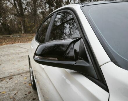 Белый БМВ 3 Серия, объемом двигателя 2 л и пробегом 222 тыс. км за 10700 $, фото 6 на Automoto.ua