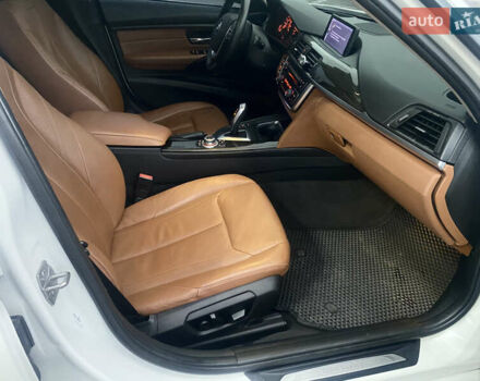 Білий БМВ 3 Серія, об'ємом двигуна 3 л та пробігом 198 тис. км за 14500 $, фото 16 на Automoto.ua