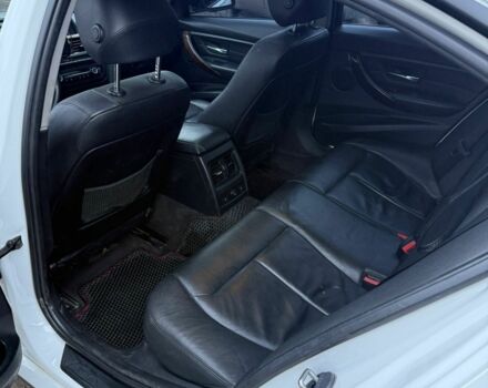 Білий БМВ 3 Серія, об'ємом двигуна 2 л та пробігом 240 тис. км за 11000 $, фото 6 на Automoto.ua