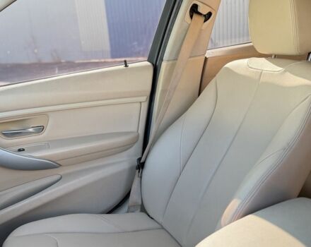 БМВ 3 Серия 2012 в Славянске на Automoto.ua Белый БМВ 3 Серия, объемом двигателя 2 л и пробегом 207 тыс. км за 13900 $, фото 16 на Automoto.ua