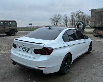 Білий БМВ 3 Серія, об'ємом двигуна 2 л та пробігом 240 тис. км за 11000 $, фото 1 на Automoto.ua