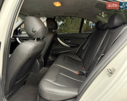 Білий БМВ 3 Серія, об'ємом двигуна 2 л та пробігом 106 тис. км за 13350 $, фото 25 на Automoto.ua