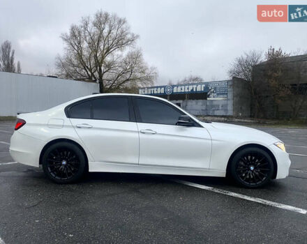 Білий БМВ 3 Серія, об'ємом двигуна 3 л та пробігом 198 тис. км за 14500 $, фото 10 на Automoto.ua